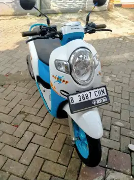 Scoopy donat pajak hidup lengkap motor sehat keterangan detail dibawah