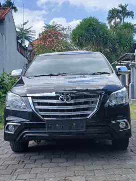 Jual mobil kijang innova