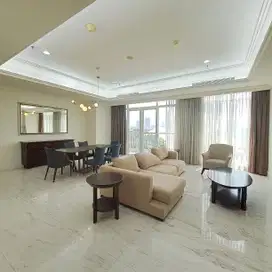 BOTANICA APARTMENT 2+1 BR 195 sqm furnished dekat mall Jakarta Selatan