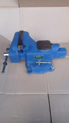 Catok Besi KRISBOW 6 inch Second masih mulus