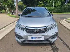 DP MURAH Honda Jazz 1.5 RS Bensin-AT 2018 Abu C4NAF