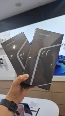 Samsung galaxy Z flip 7 12/256gb garansi samsung