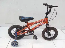 Sepeda anak uk 12