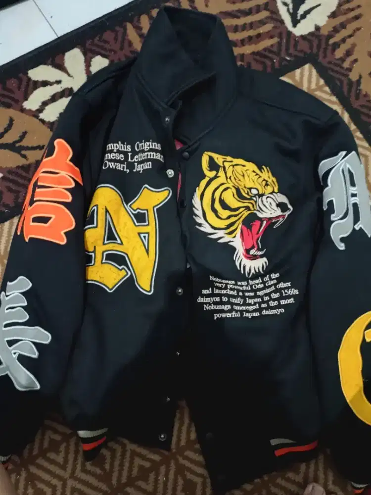 JAKET MEMPHIS ORIGIN