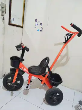 sepeda roda 3 merk IORA