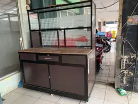 Gerobak booth meja potong