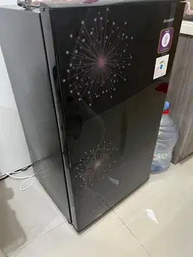 Kulkas  SHARP terbaru  1 pintu