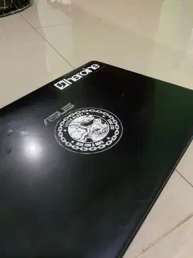 Laptop Asus X401U