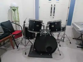 Drum Akustik Pearl Forum Series