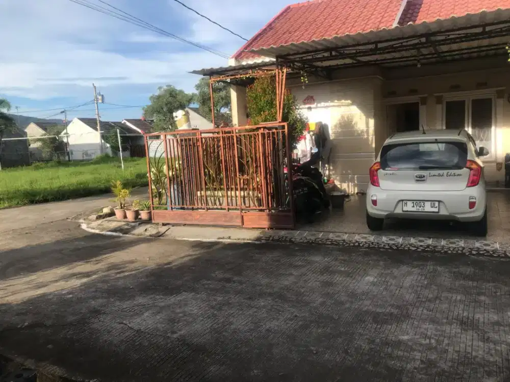 Rumah Hook Siap Huni View Alam