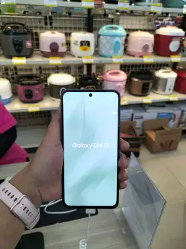 Kredit tanpa cc Samsung S24 FE | 8/256GB