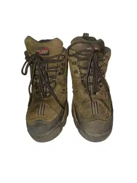 Sepatu prelov branded Red Wing made in Usa size 41