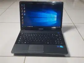 Laptop samsung NP300E4X