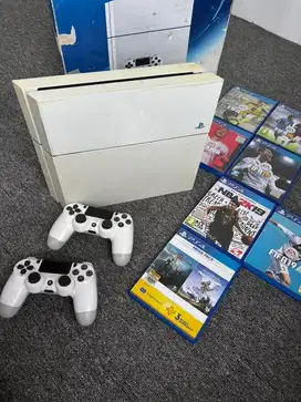 Playstation 4 White 43 game permanen PS4 bola terbaru FC 25 dll PS 4