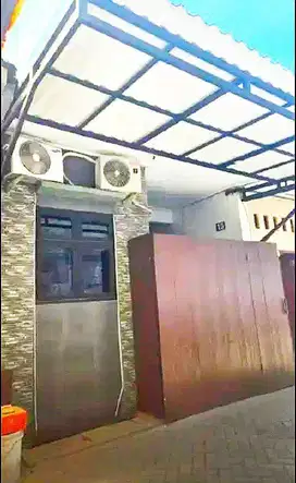 Dijual Rumah di Ploso Baru dekat Unair, stasiun Gubeng, Galaxy Mall