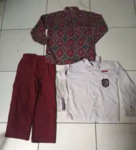 Seragam anak sekolah