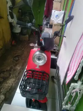 Sepeda listrik uwinfly d75