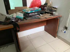 Meja kerja ukuran 120, 2 buah