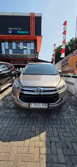 Toyota Innova Reborn V 2.4L Diesel A/T 2017