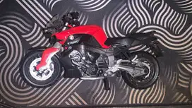 DIjual Motor Mainan BMW S1800C
