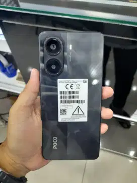 Poco X7 pro 12/512 second