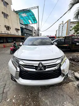 Dijual Pajero Sport Dakar 4x2 2.4L Matic Diesel