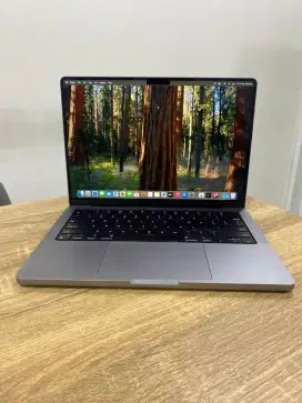 MacBook Pro m2 Pro 2023 16/512