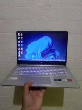 HP 14s-fq0562AU