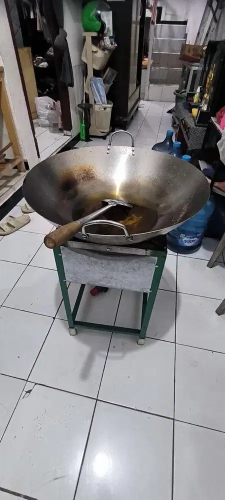 dudukan kompor semawar + wajan jumbo stainless