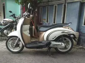 Honda Scoopy carbu 2010 orisinil
