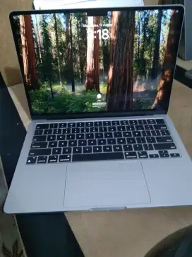 MacBook Air m2 _16/512