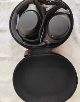 Headphone Sony WH1000XM4