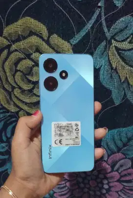 Infinix hot 30i ram 8+8/128!.