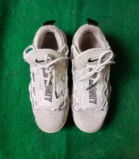 Sepatu Nike Air More Money
