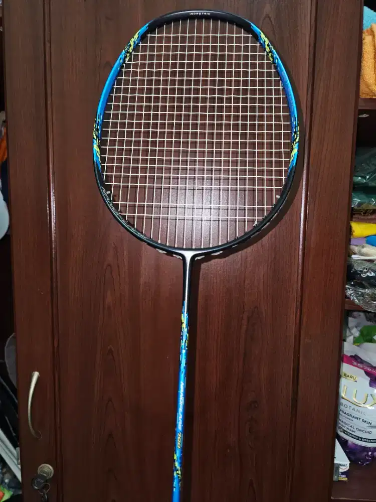 Raket Badminton Yonex Nanoflare 700 biru hijau mulus