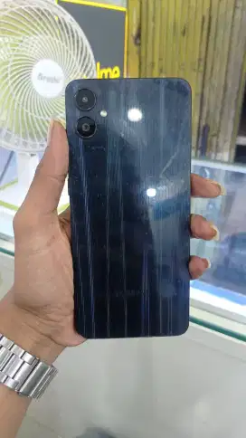 SAMSUNG A05 RAM 4/64 GB