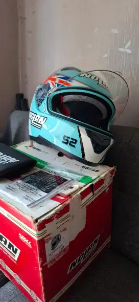 Helm Nolan N64 D.Kent (motif jarang)