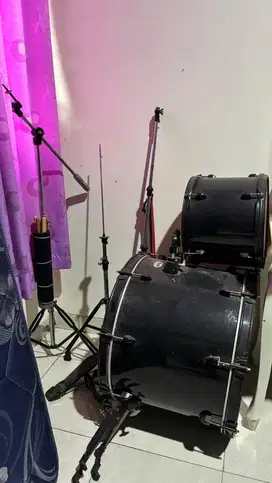 Drum Rolling Second