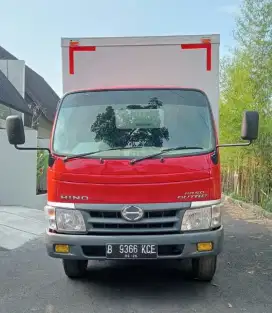 HINO DUTRO ENGKEL BOX 2016