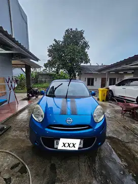Nissan March XS at