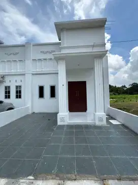 PERTIWI RAYA MELATI JALAN FLAMBOYAN 300JUTAAN