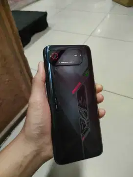 Asus ROG 6 8/256 GB