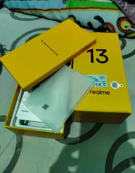 Realme 13 garansi on