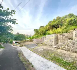 Tanah semarang selatan papandayan kelud dekat Akpol