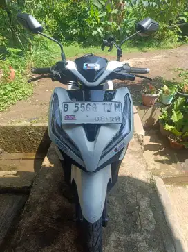 Di jual vario 125 plat B ( jaktim )
