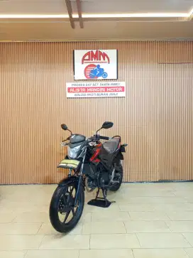 CB 150 R TH 2014. CASH ONLY