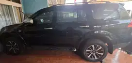 Pajero sport exceed 2009 Hitam A/T