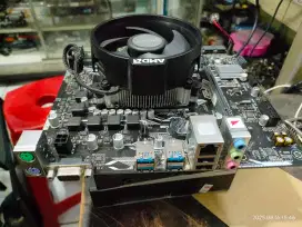 Motherboard procesor AMD Ryzen 3 2200G lancar jaya