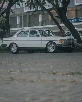 Mercedes-Benz Tiger 1985 Bensin
