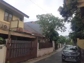 DIJUAL RUMAH USAHA KOST2 AN DI KEBAYORAN BARU JAKSEL AREA PANGLIMA POL
